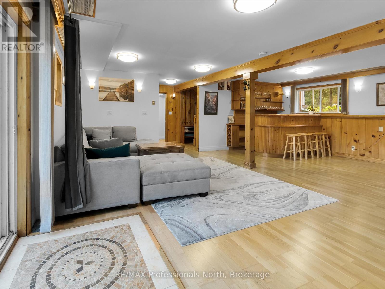 1375 Sherwood Forest Drive, Bracebridge, Ontario  P1L 1X3 - Photo 11 - X12315504