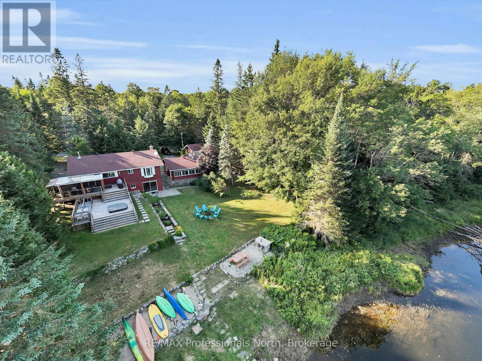 1375 Sherwood Forest Drive, Bracebridge, Ontario  P1L 1X3 - Photo 19 - X12315504