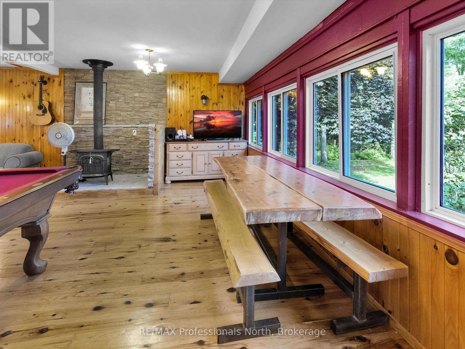 1375 Sherwood Forest Drive, Bracebridge, Ontario  P1L 1X3 - Photo 22 - X12315504