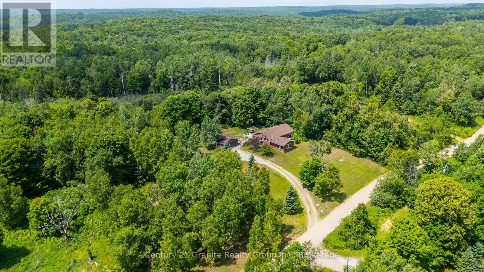 1037 Kernohan Farm Trail, Minden Hills, Ontario  K0M 2K0 - Photo 48 - X12315529