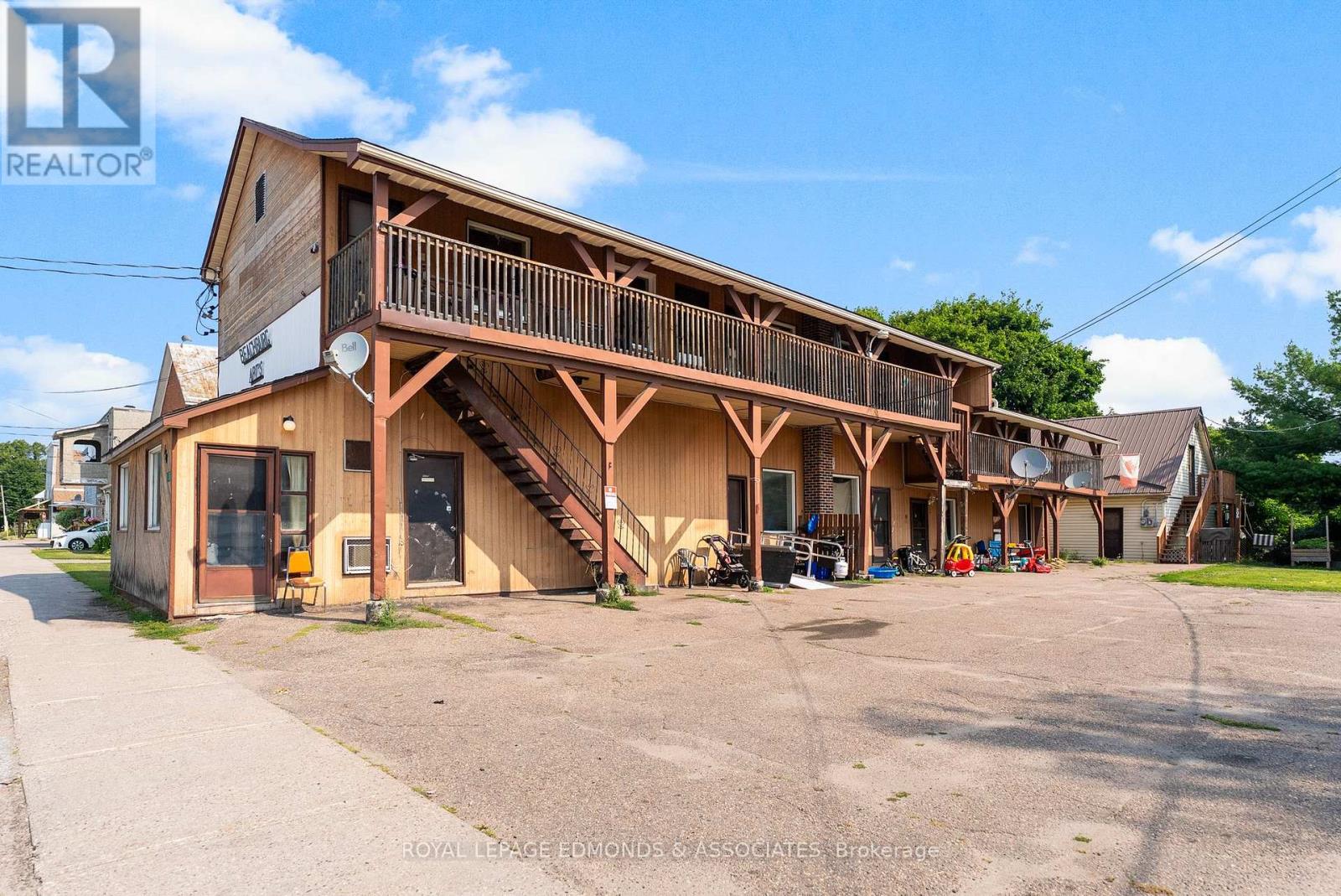 1806 Beachburg Road, Whitewater Region, Ontario  K0J 1C0 - Photo 4 - X12315545