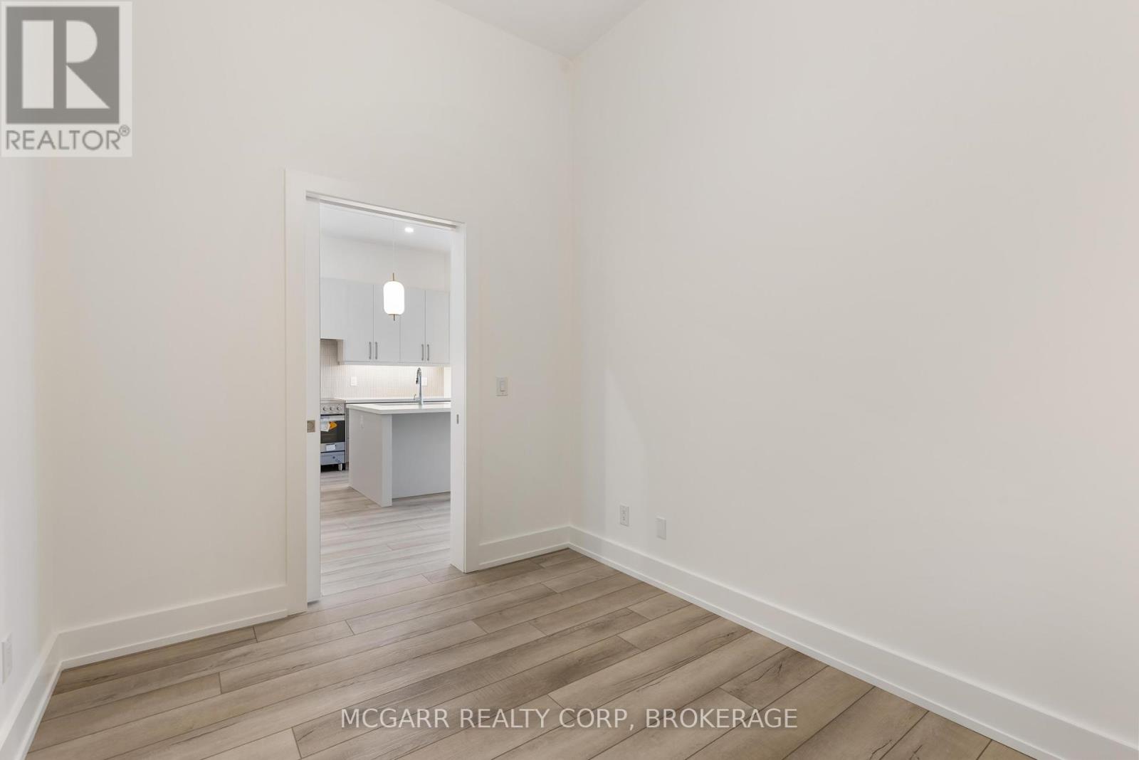 509 - 77 Yates Street, St. Catharines, Ontario  L2R 5R7 - Photo 34 - X12313368