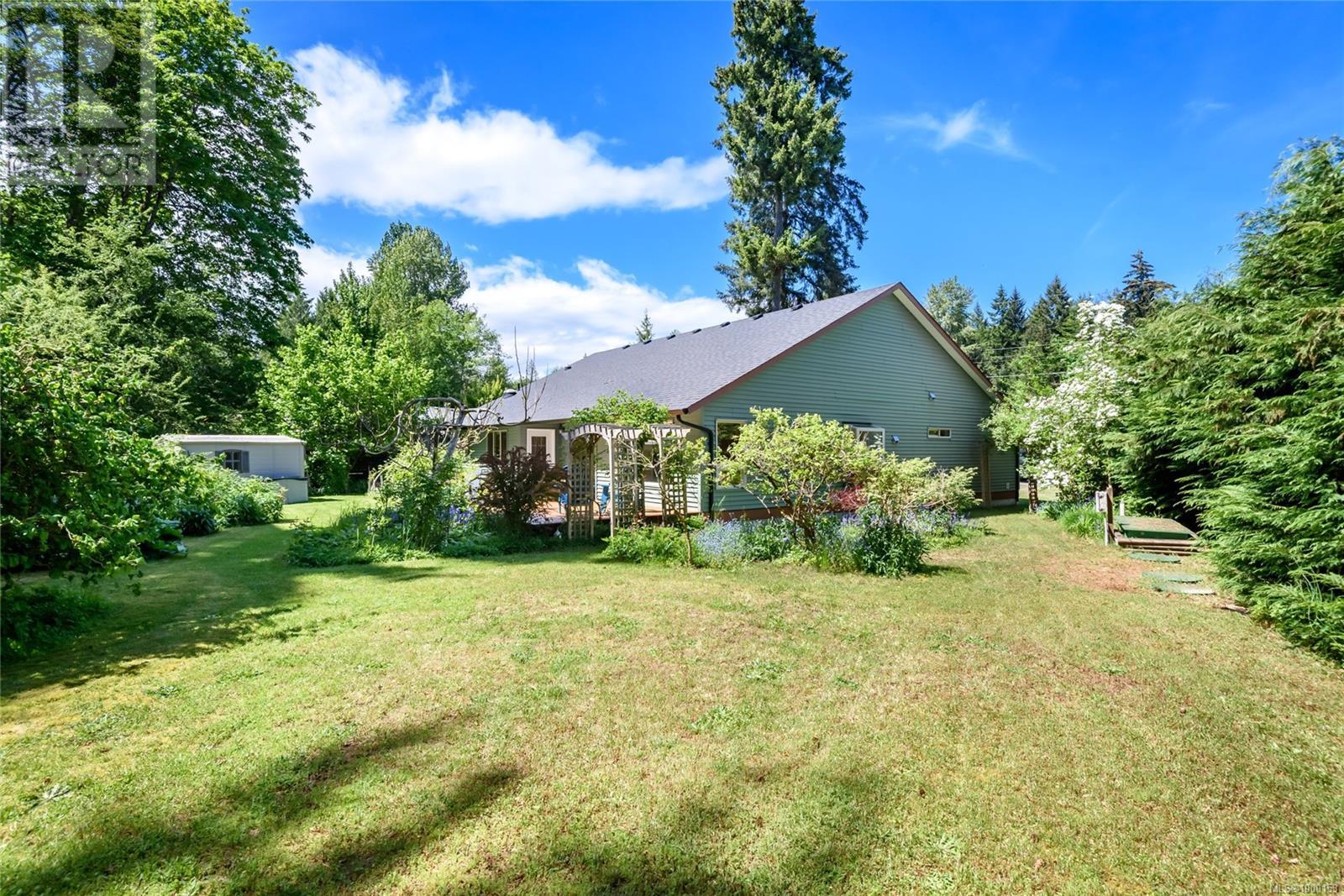 7478 Yake Rd, Fanny Bay, British Columbia  V0R 1W0 - Photo 31 - 1000153