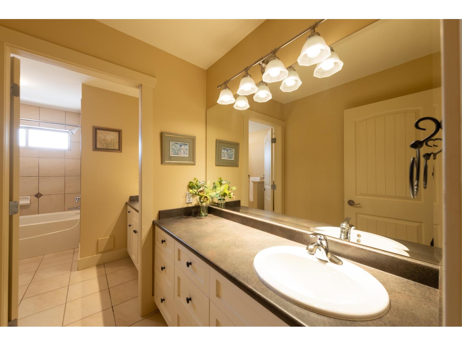 3788 156 Street, Surrey, British Columbia  V3Z 0H6 - Photo 33 - R3032063