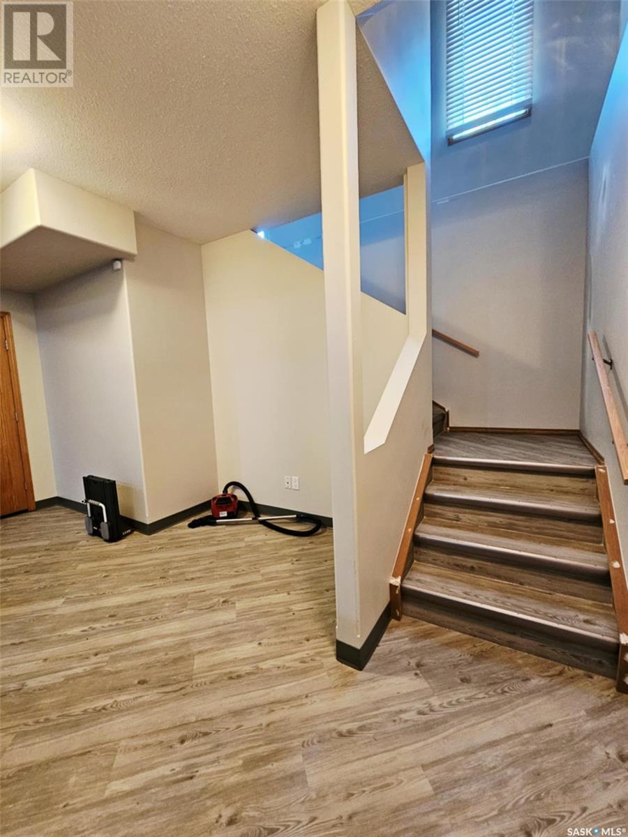 1122 Borden Drive, Esterhazy, Saskatchewan  S0A 0X0 - Photo 25 - SK014151