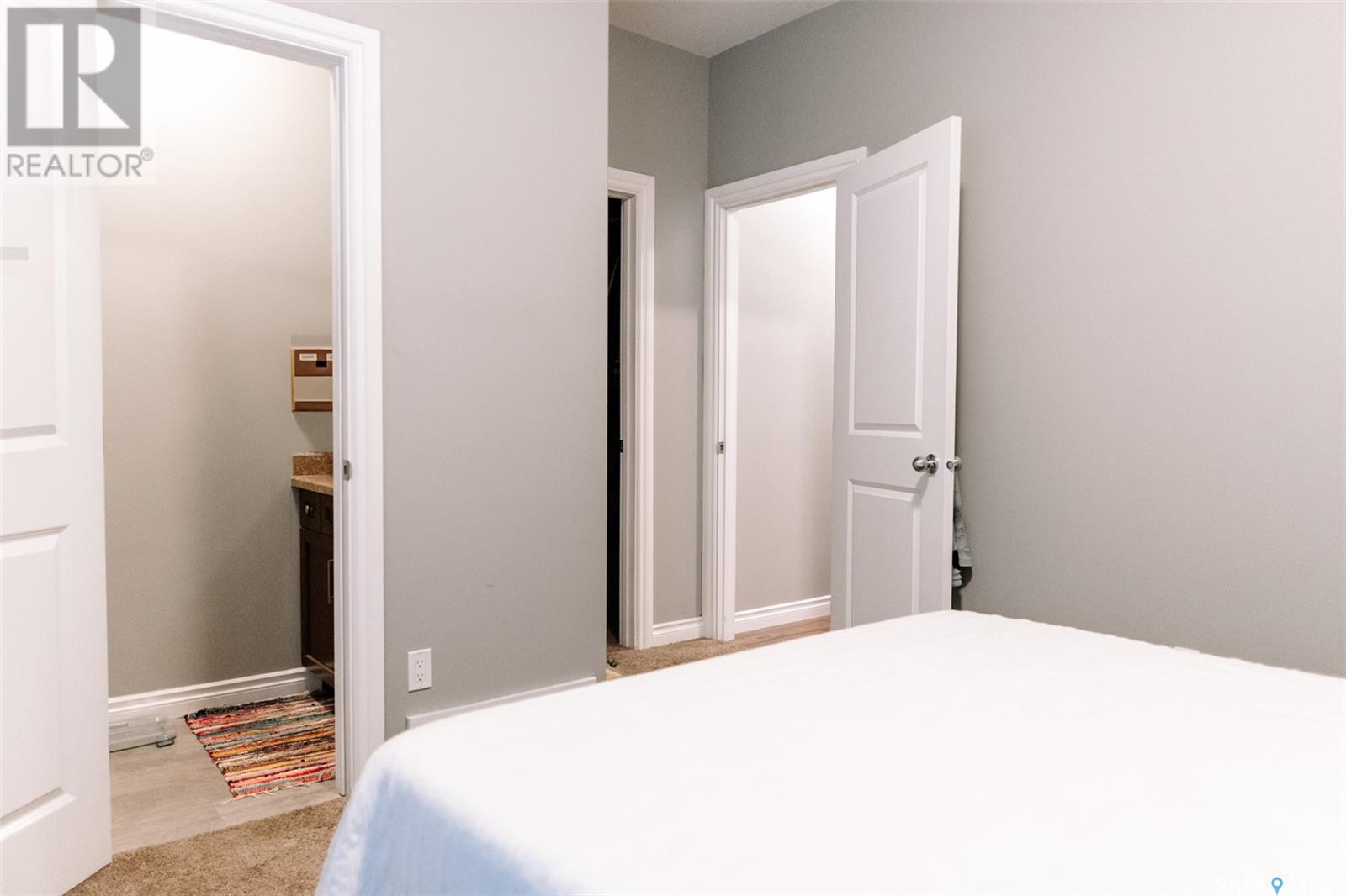 Property at 2710 Francis STREET image 5