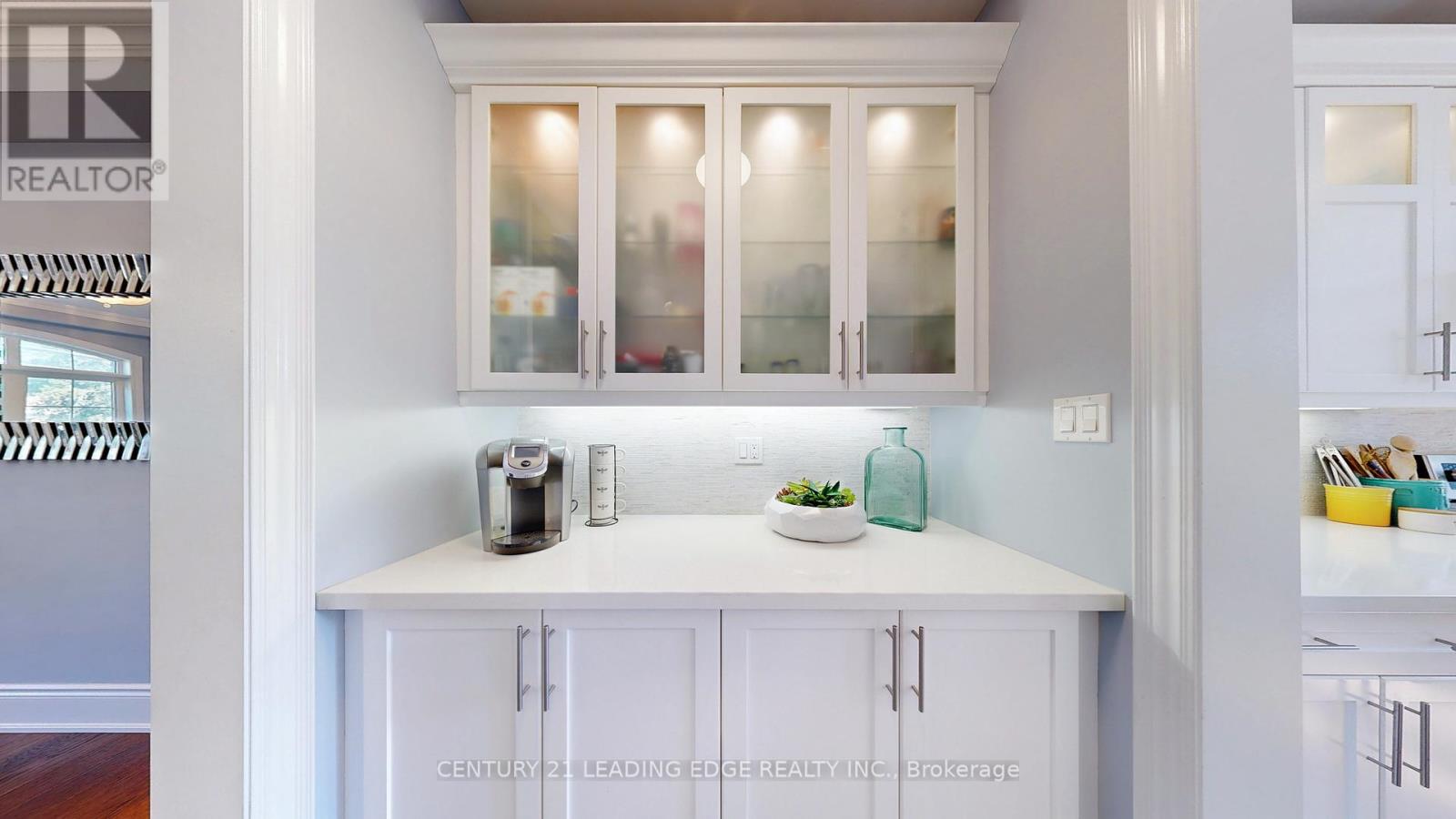 12146 Tenth Line, Whitchurch-Stouffville (Stouffville), Ontario  L4A 6B8 - Photo 13 - N12315537