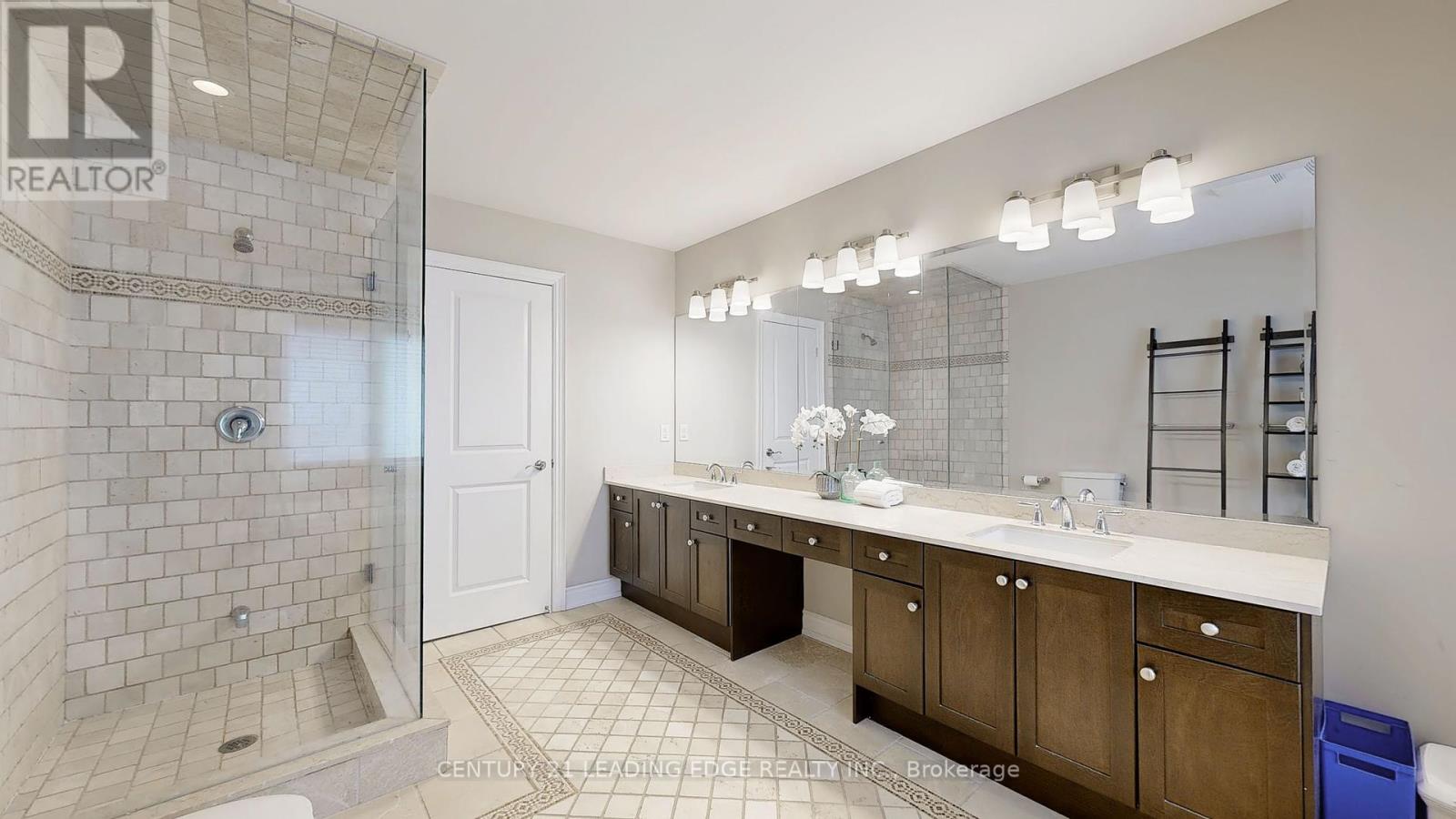 12146 Tenth Line, Whitchurch-Stouffville (Stouffville), Ontario  L4A 6B8 - Photo 28 - N12315537