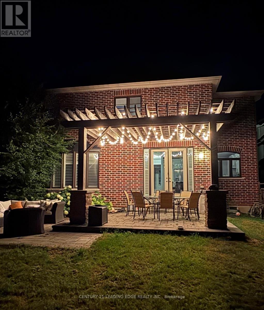 12146 Tenth Line, Whitchurch-Stouffville (Stouffville), Ontario  L4A 6B8 - Photo 50 - N12315537