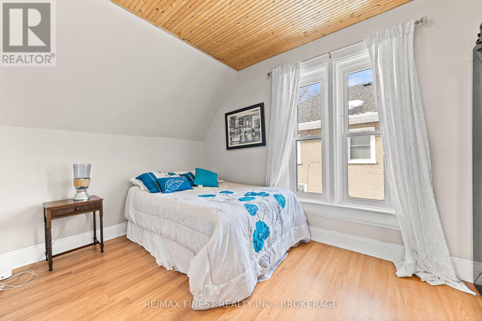 21a Centre Street, Prince Edward County, Ontario  K0K 2T0 - Photo 17 - X12315483