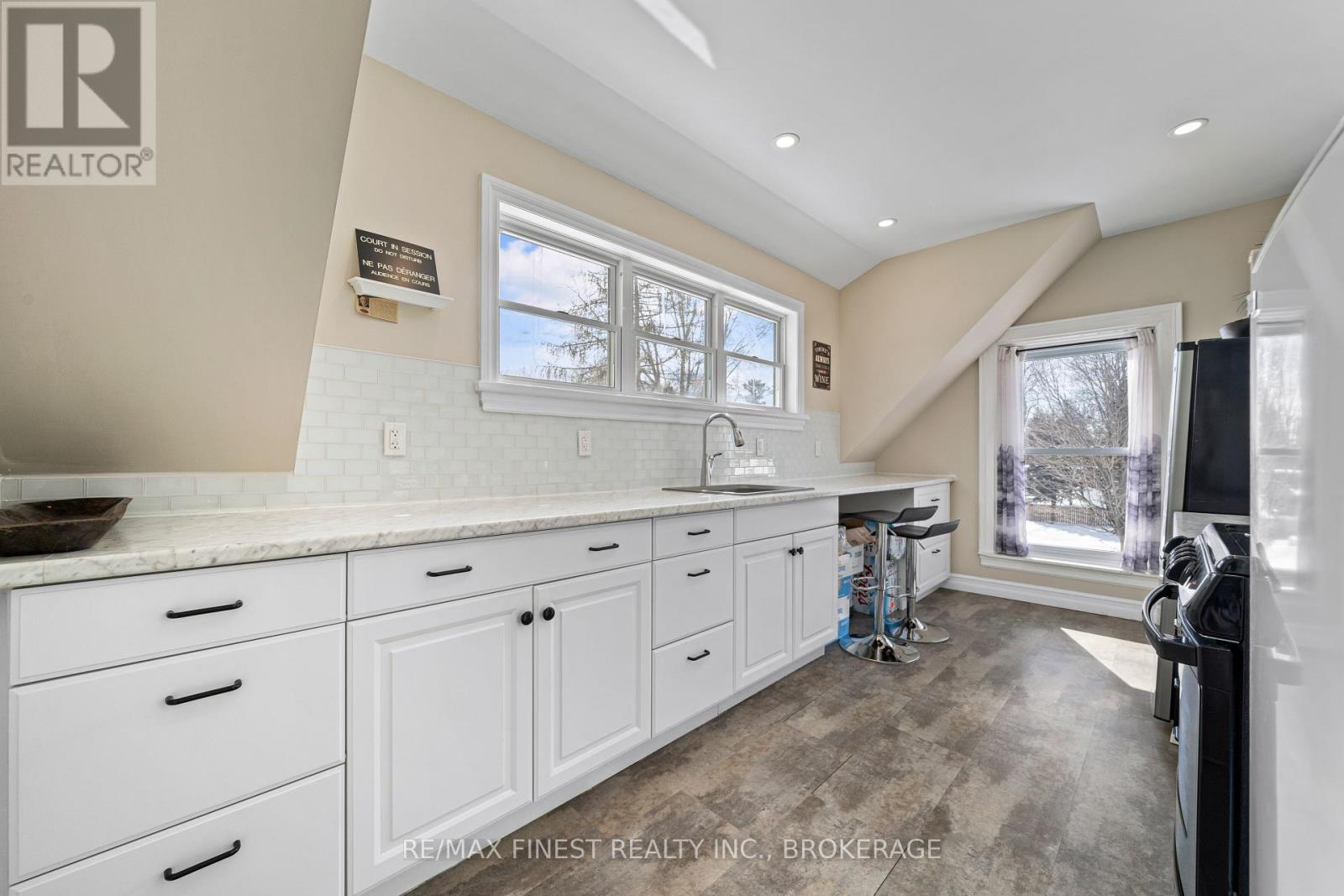 21a Centre Street, Prince Edward County, Ontario  K0K 2T0 - Photo 23 - X12315483