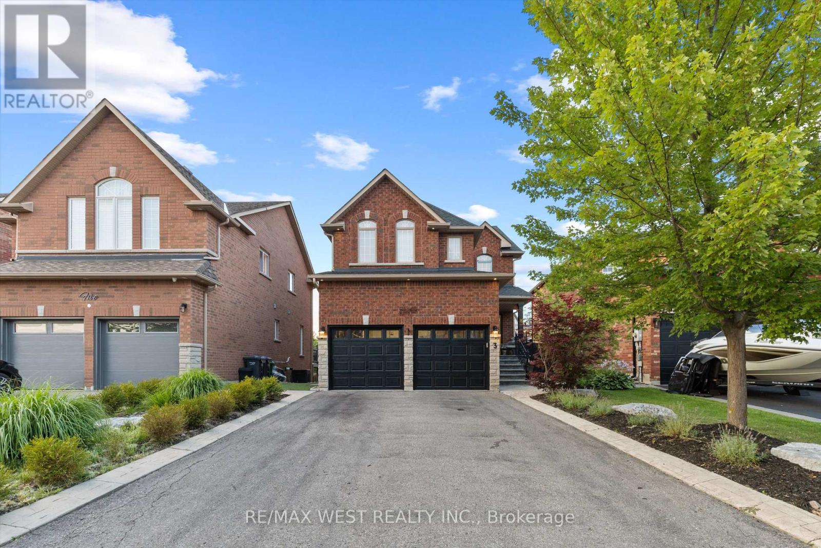 Property at 3 NATUREVIEW COURT image 3