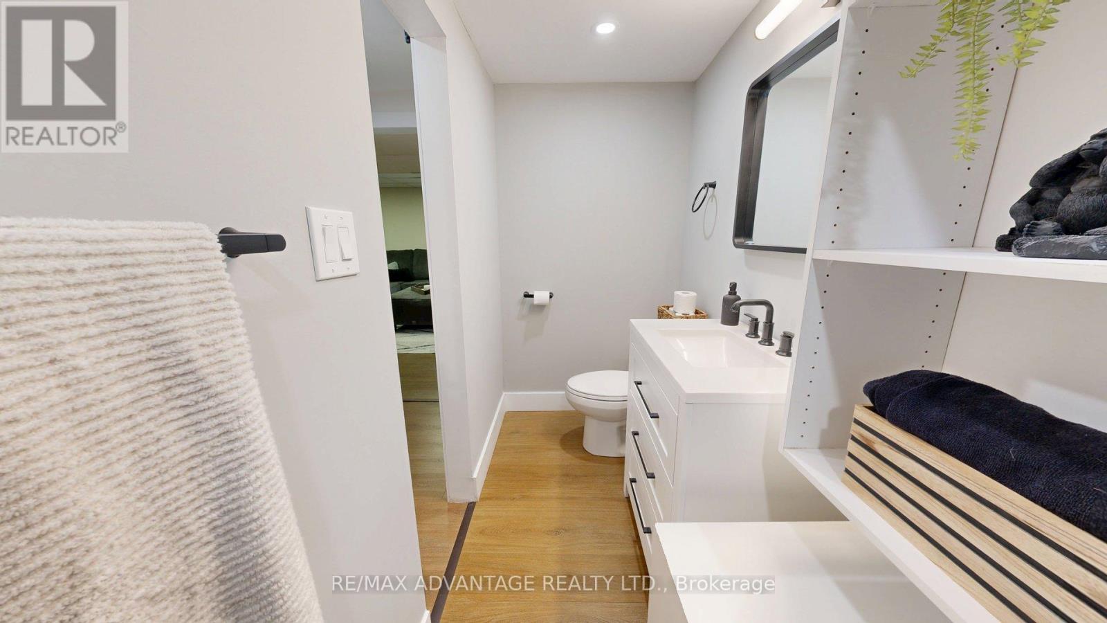 144 Antrim Crescent, London South, Ontario  N6E 1G8 - Photo 25 - X12315696