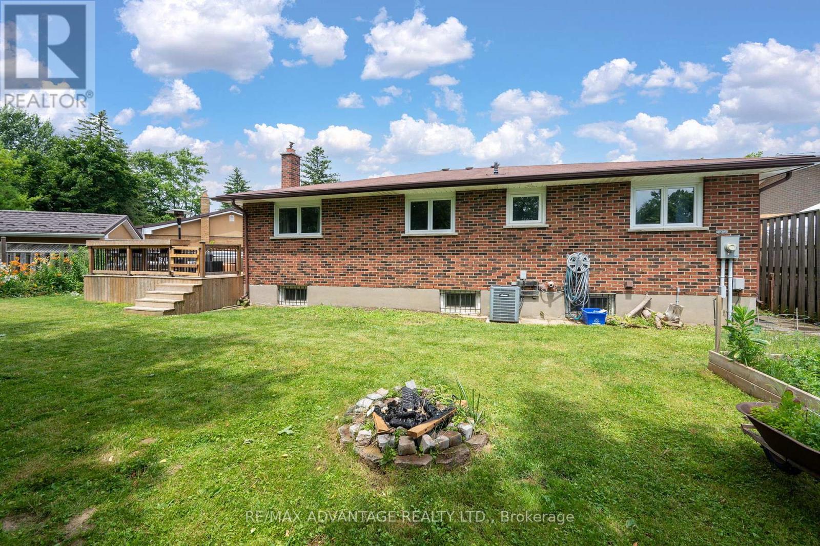 144 Antrim Crescent, London South, Ontario  N6E 1G8 - Photo 35 - X12315696