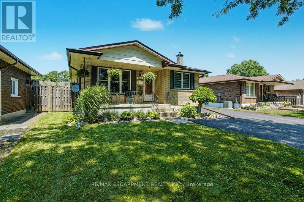 Property at 5945 FRONTENAC STREET image 2