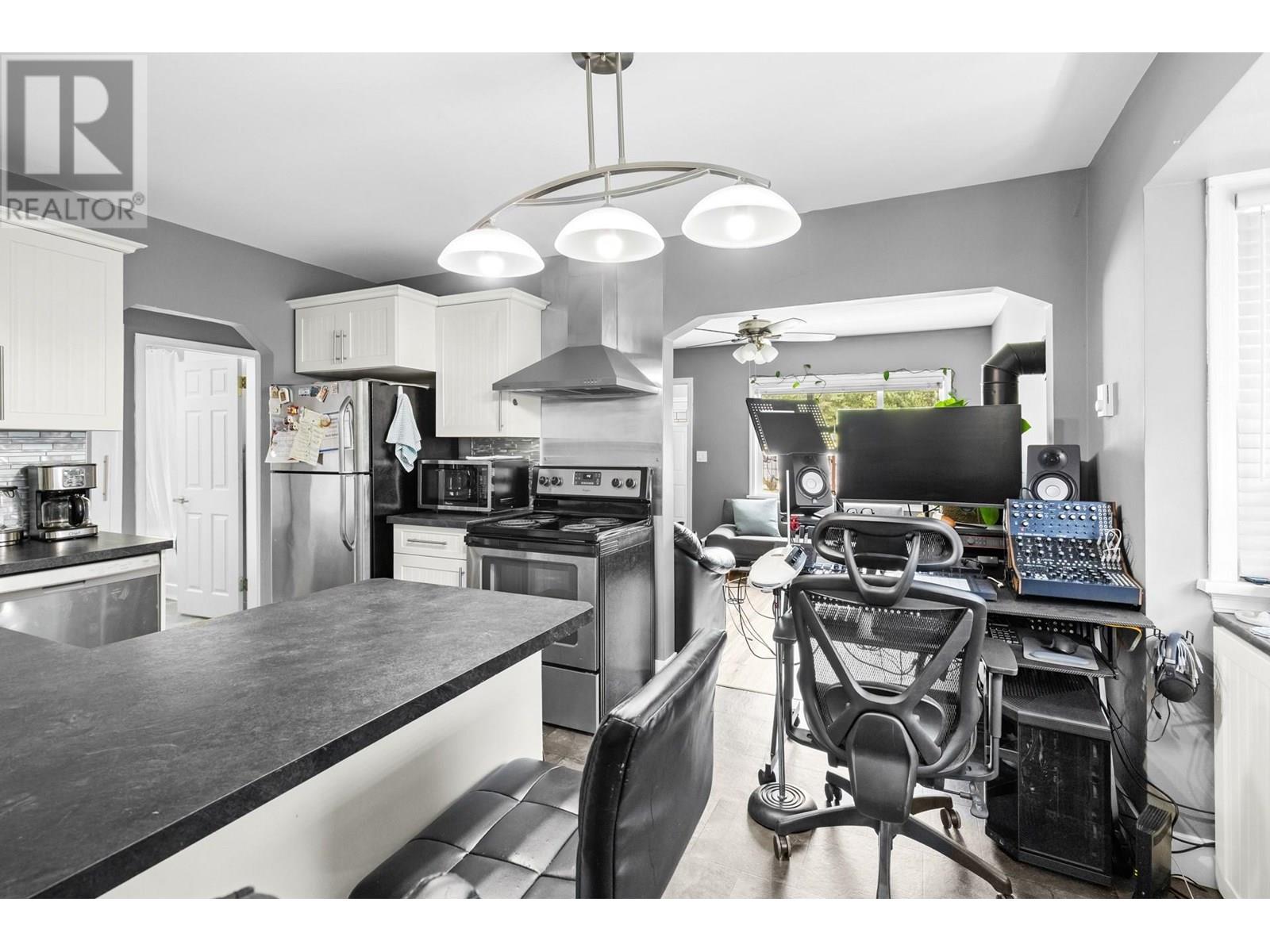 842 Glenmore Drive, Kelowna, British Columbia  V1Y 4N9 - Photo 11 - 10357037