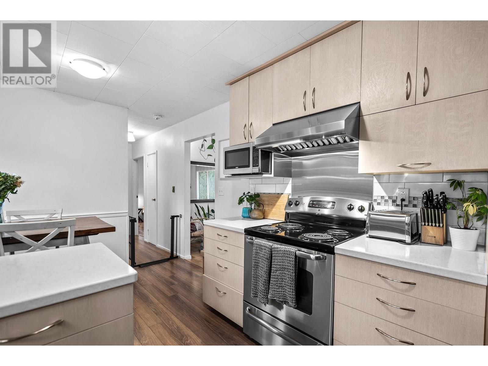 37963 Fourth Avenue, Squamish, British Columbia  V8B 0B7 - Photo 22 - R3032175