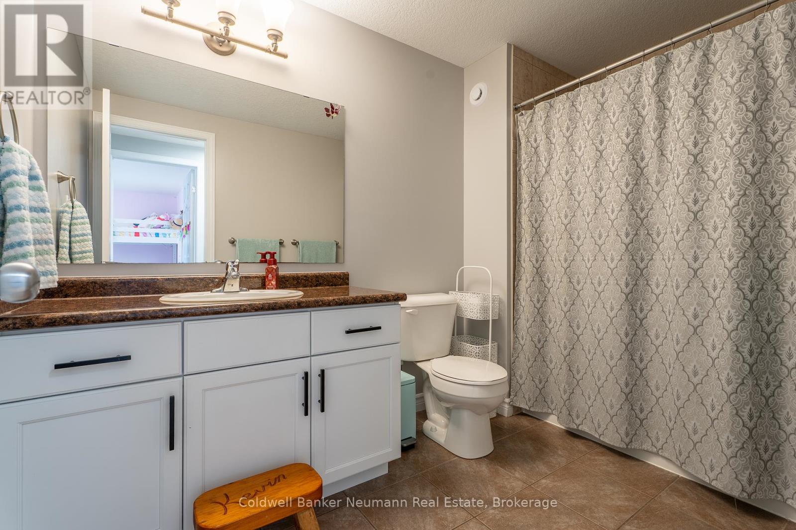 124 Clough Crescent, Guelph, Ontario  N1L 0E4 - Photo 24 - X12315641