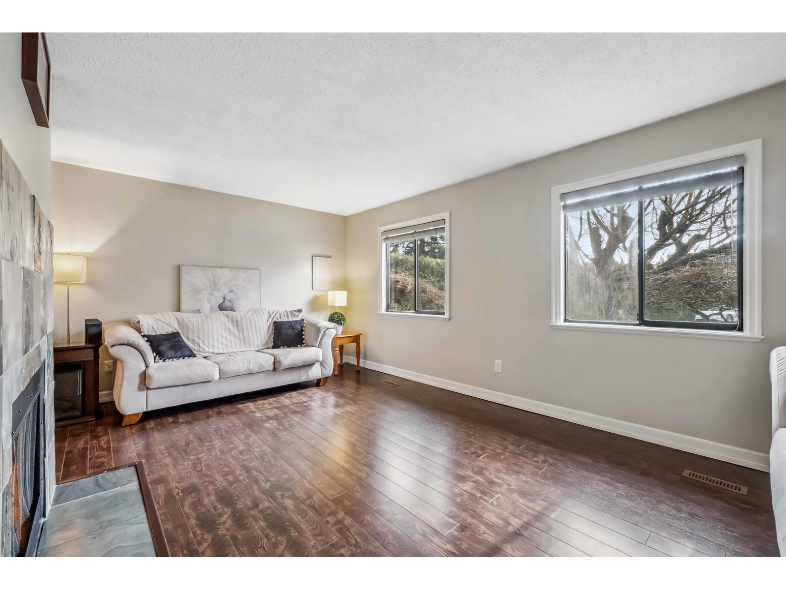 Property at 1831 KEYS PLACE image 5