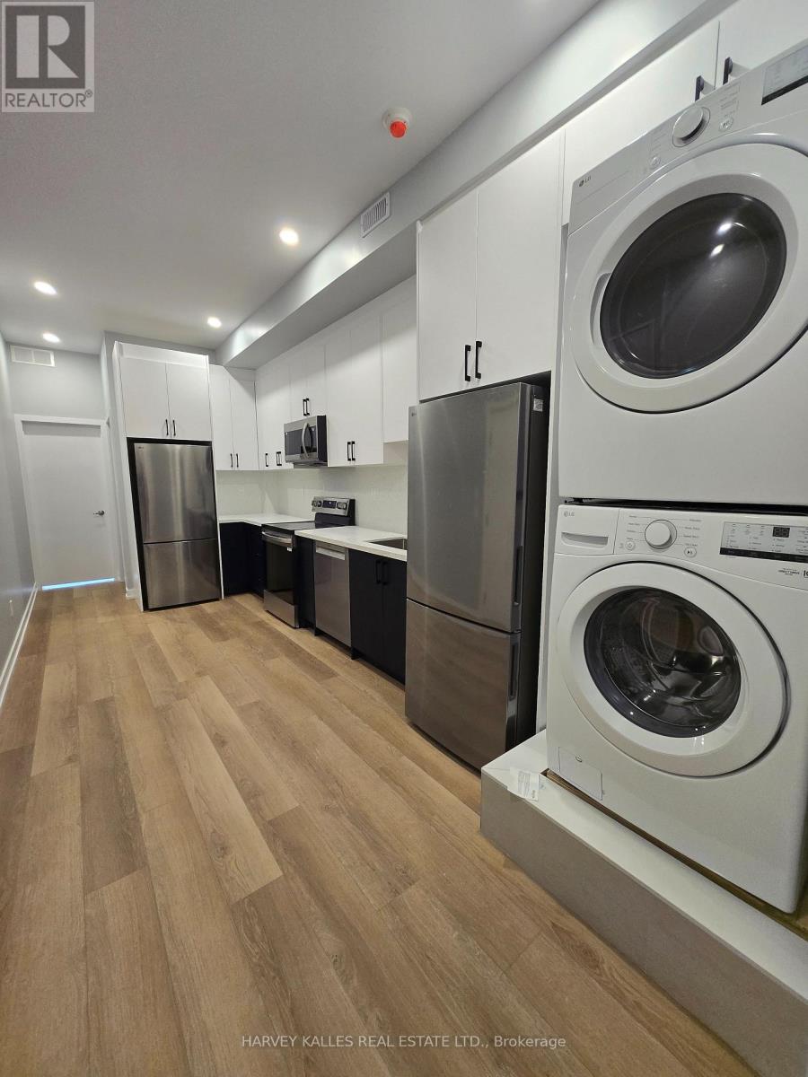 453 Dundas Street W, Toronto, Ontario  M5J 2Y5 - Photo 9 - C12312553