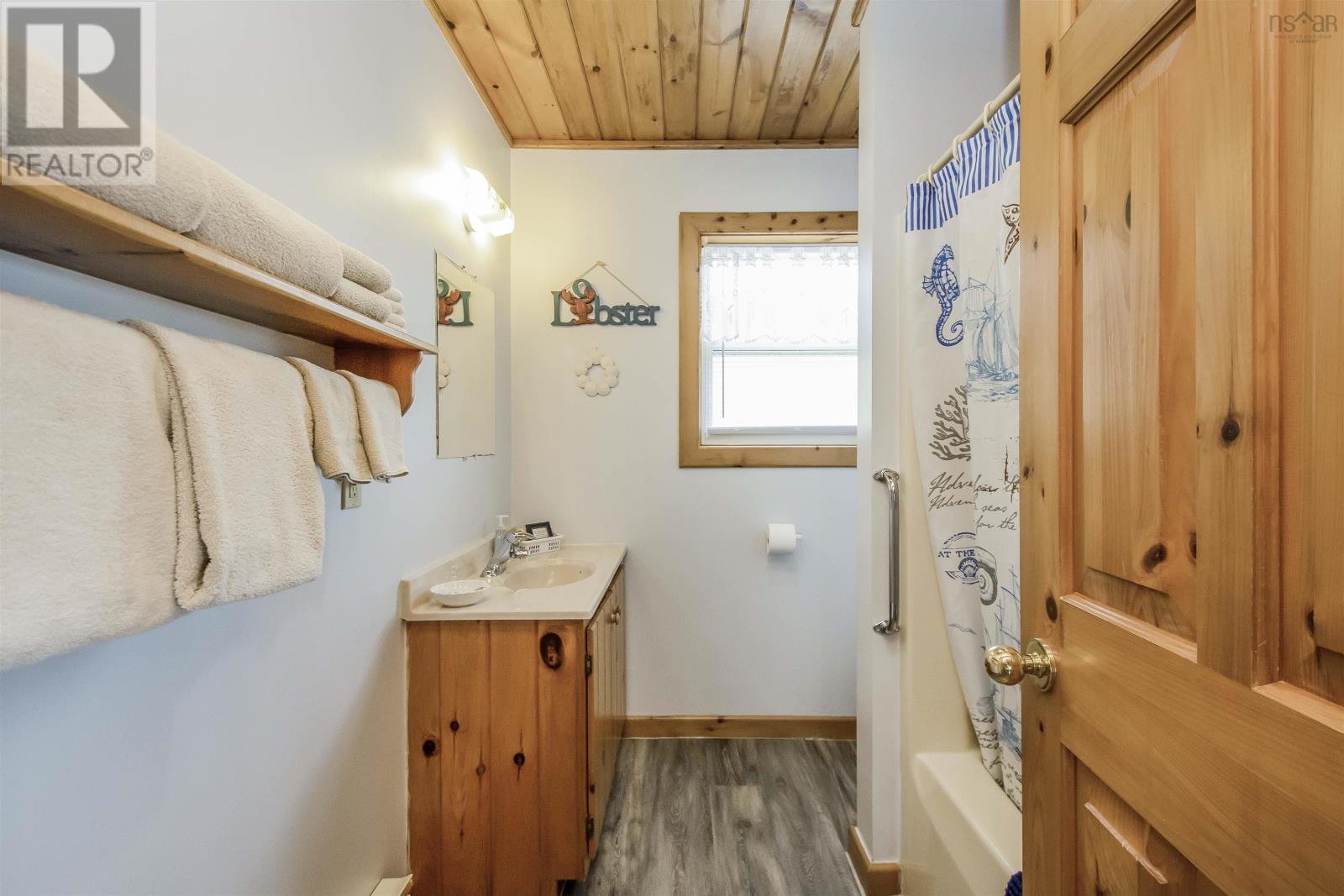 1 Gull Rock Road, Lockeport, Nova Scotia  B0T 1L0 - Photo 15 - 202500654