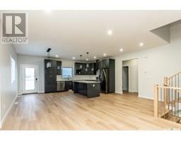 818 Bentley Manor Kensington, Saskatoon, Ca