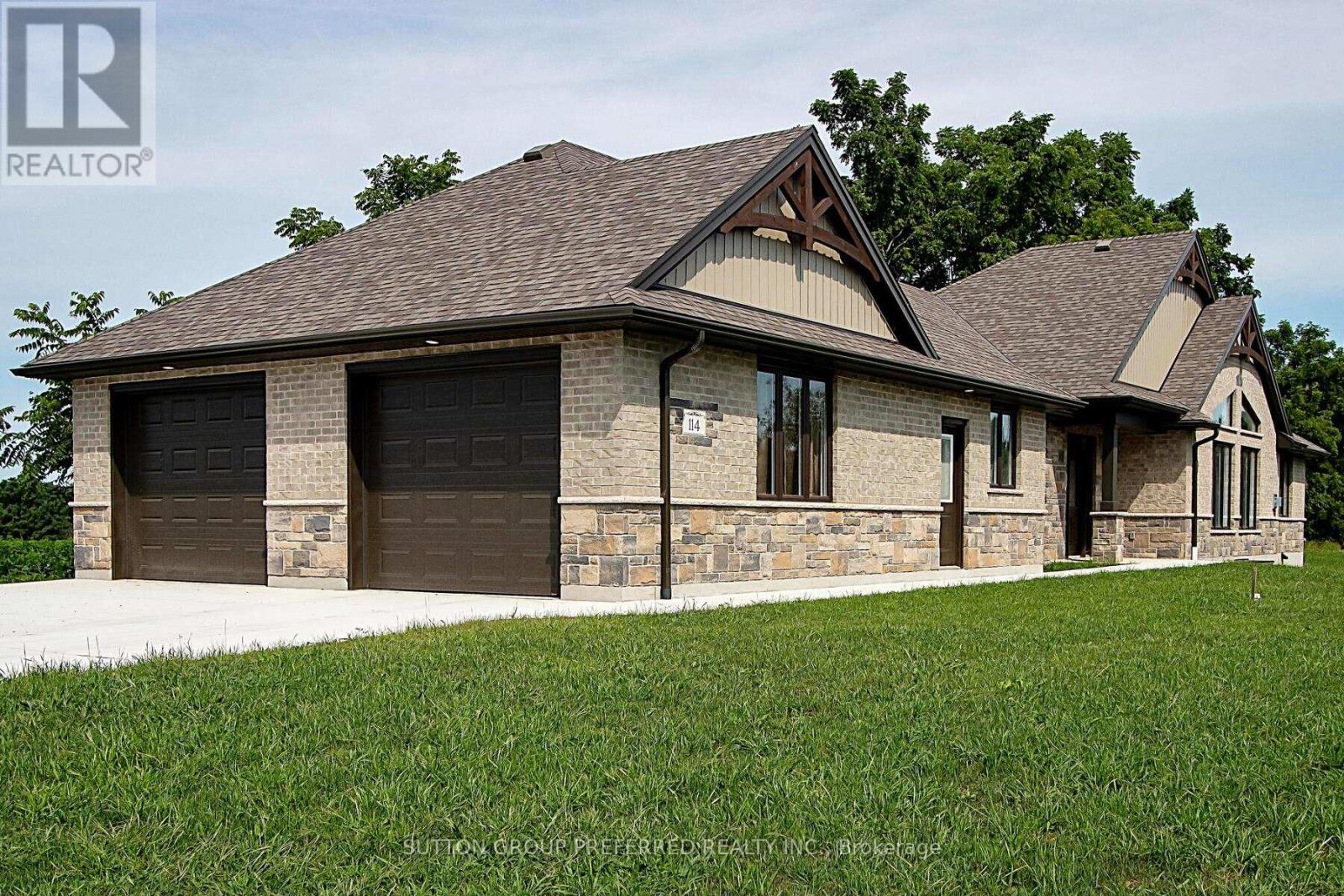 114 Barons Court, Central Elgin, Ontario  N0L 1B0 - Photo 2 - X12315698