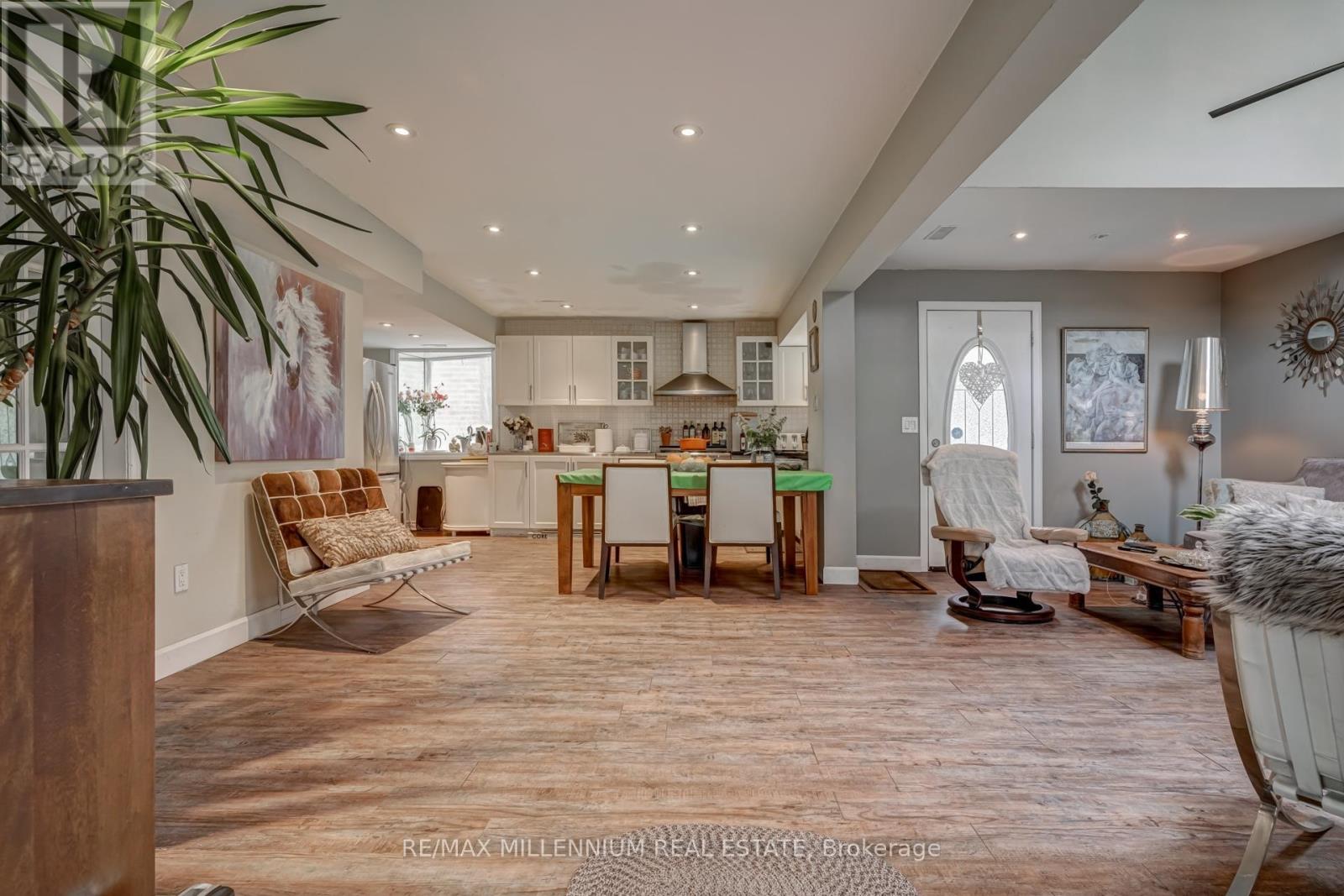 30 Willowlea Drive, Toronto, Ontario  M1C 1J5 - Photo 13 - E12315649