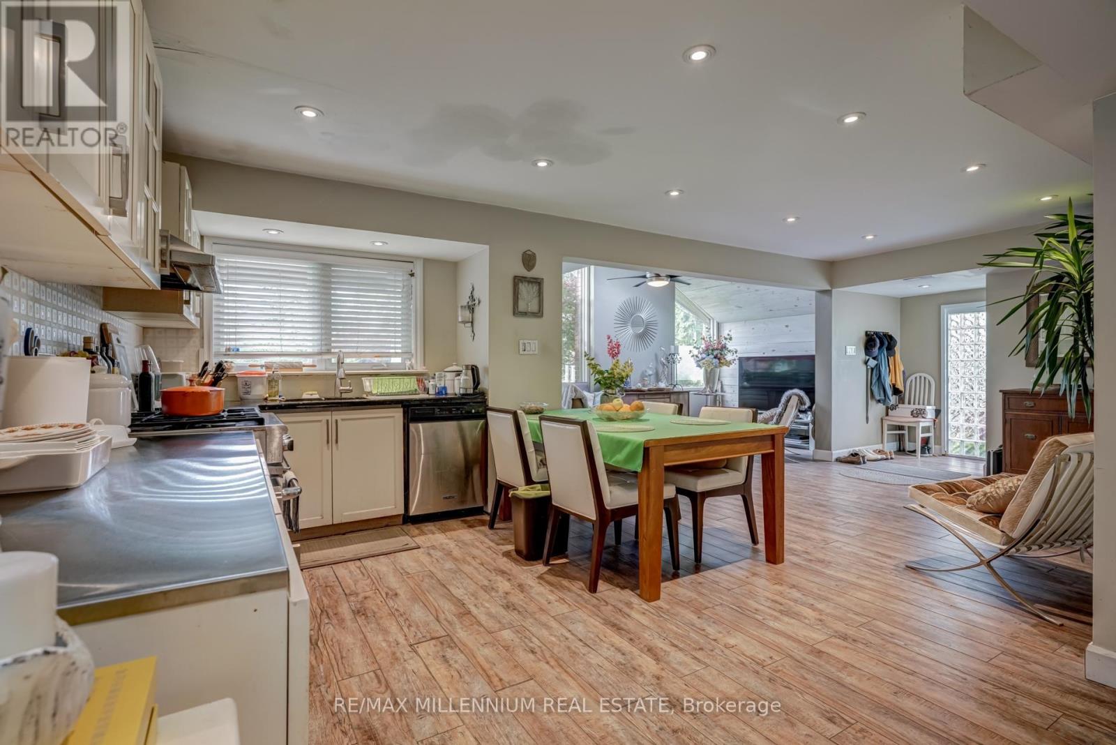 30 Willowlea Drive, Toronto, Ontario  M1C 1J5 - Photo 14 - E12315649