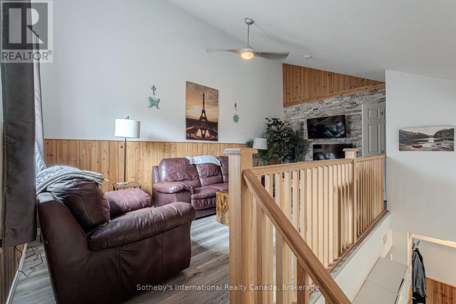 2 Balmoral Street, Brant, Ontario  N3L 0C8 - Photo 17 - X12315799