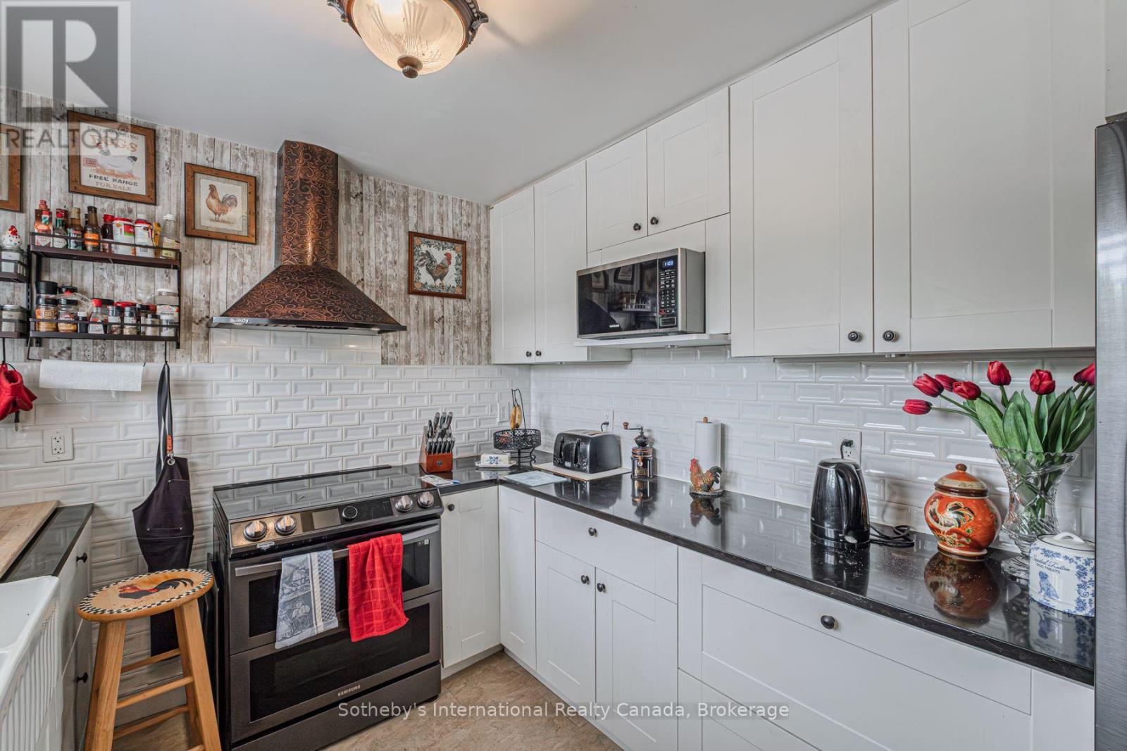 2 Balmoral Street, Brant, Ontario  N3L 0C8 - Photo 26 - X12315799