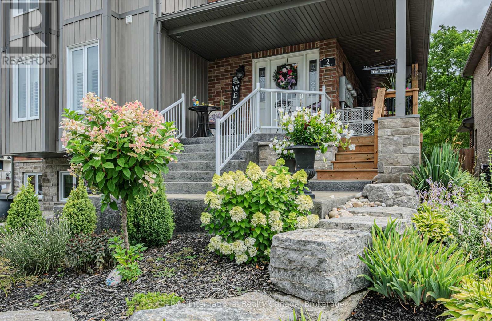 2 Balmoral Street, Brant, Ontario  N3L 0C8 - Photo 3 - X12315799