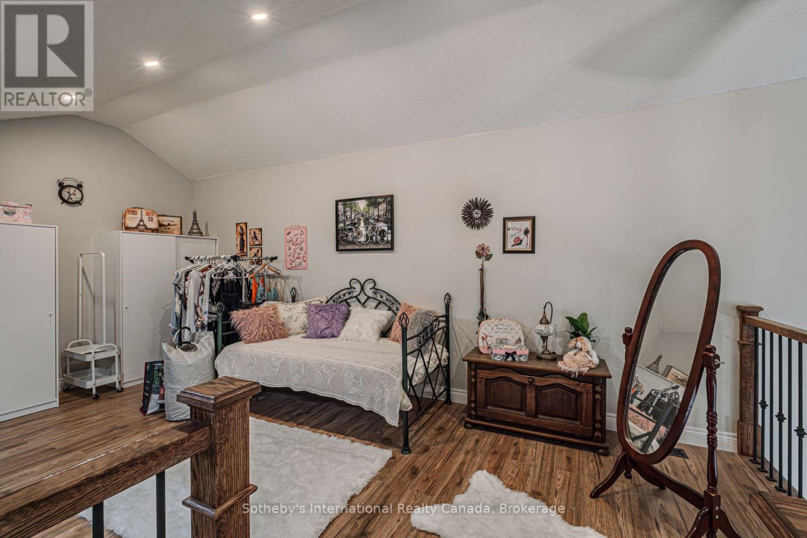 2 Balmoral Street, Brant, Ontario  N3L 0C8 - Photo 30 - X12315799