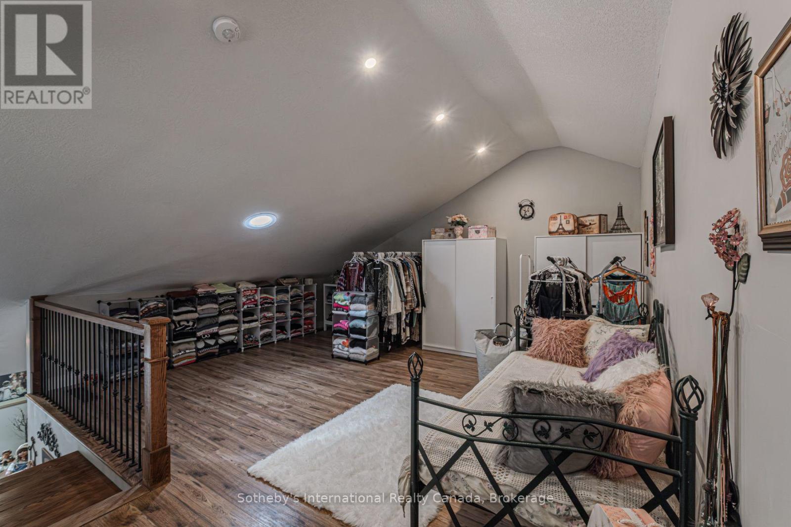 2 Balmoral Street, Brant, Ontario  N3L 0C8 - Photo 31 - X12315799