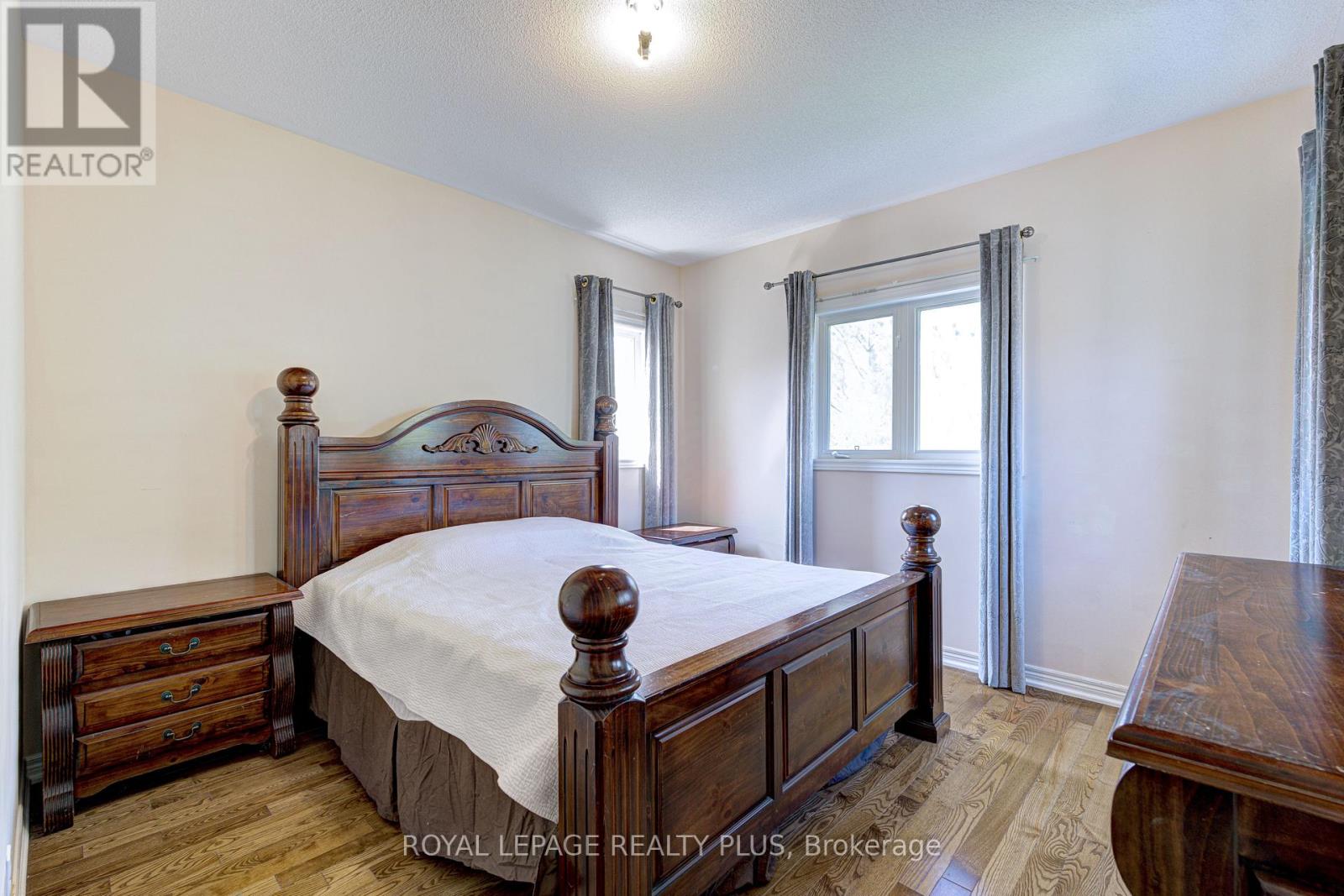 104 Melbourne Drive, Richmond Hill, Ontario  L4S 2G7 - Photo 23 - N12315642