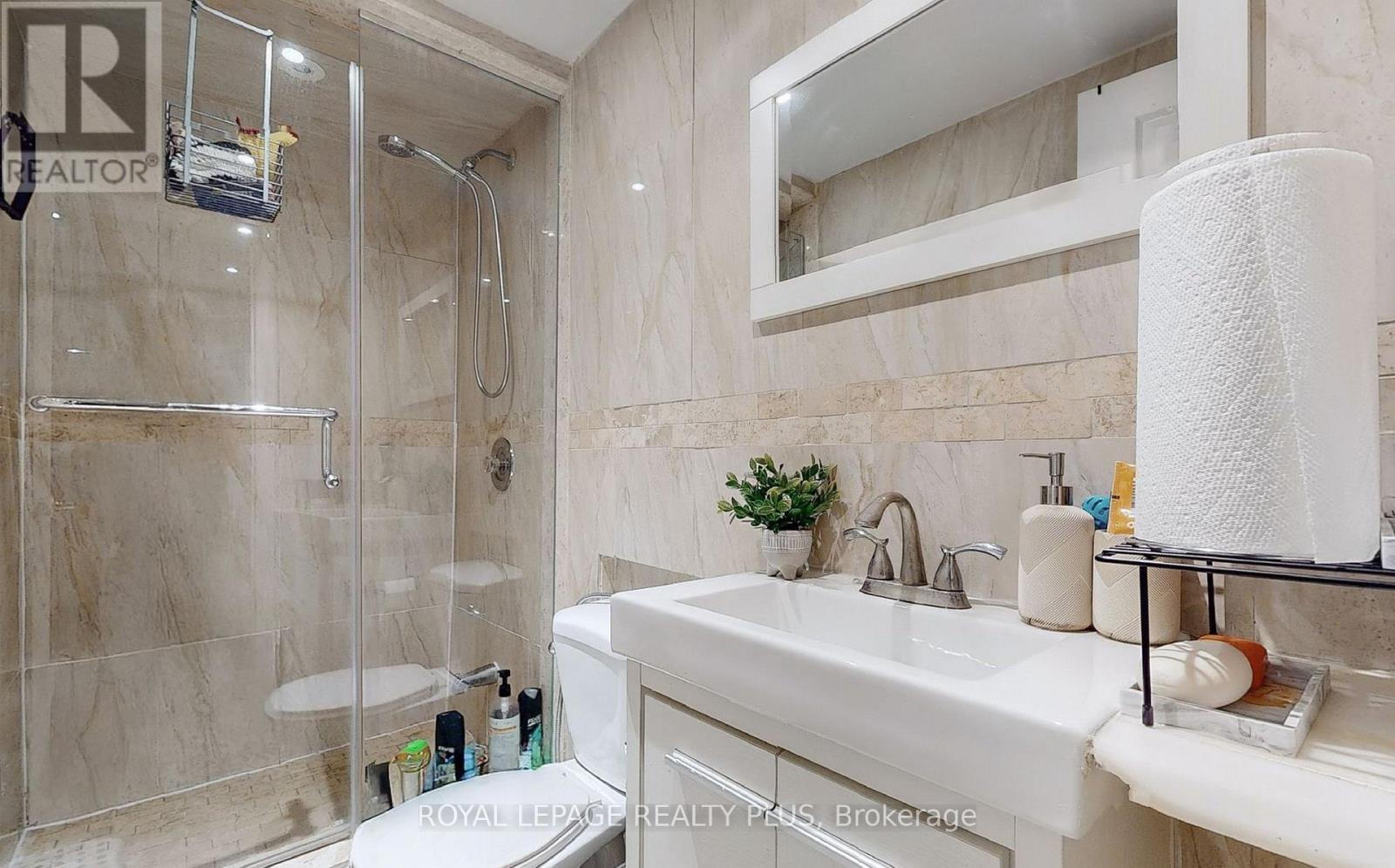 104 Melbourne Drive, Richmond Hill, Ontario  L4S 2G7 - Photo 33 - N12315642