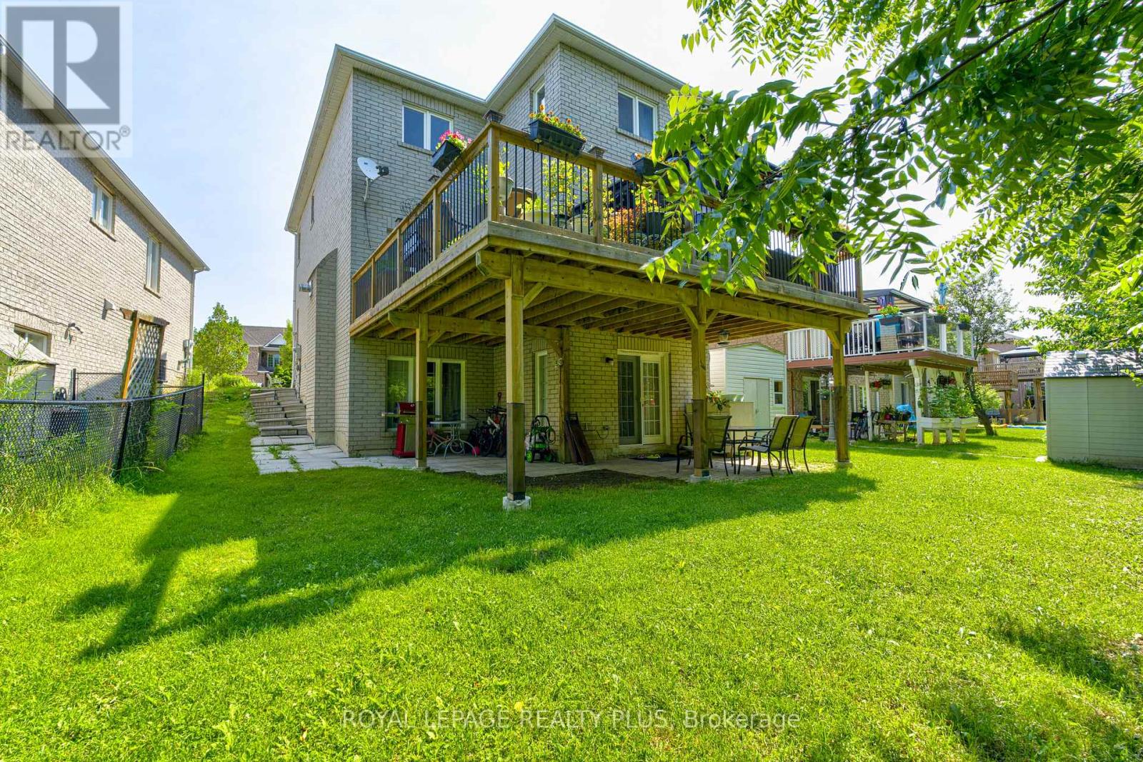 104 Melbourne Drive, Richmond Hill, Ontario  L4S 2G7 - Photo 38 - N12315642