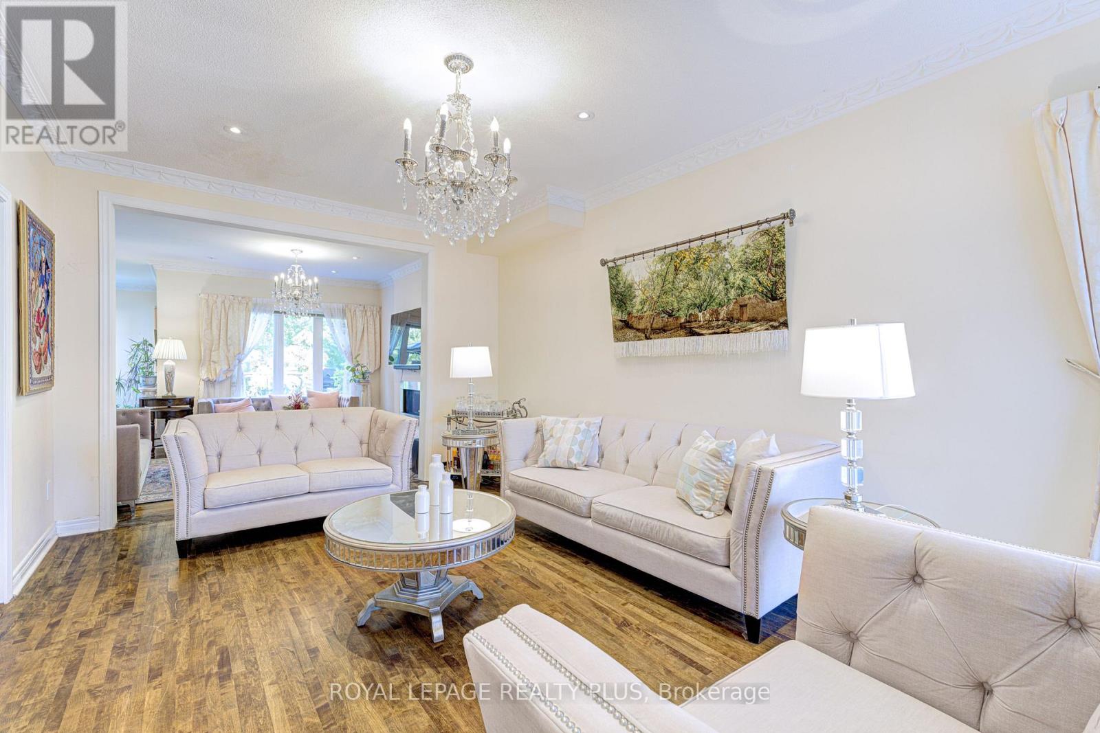 104 Melbourne Drive, Richmond Hill, Ontario  L4S 2G7 - Photo 8 - N12315642