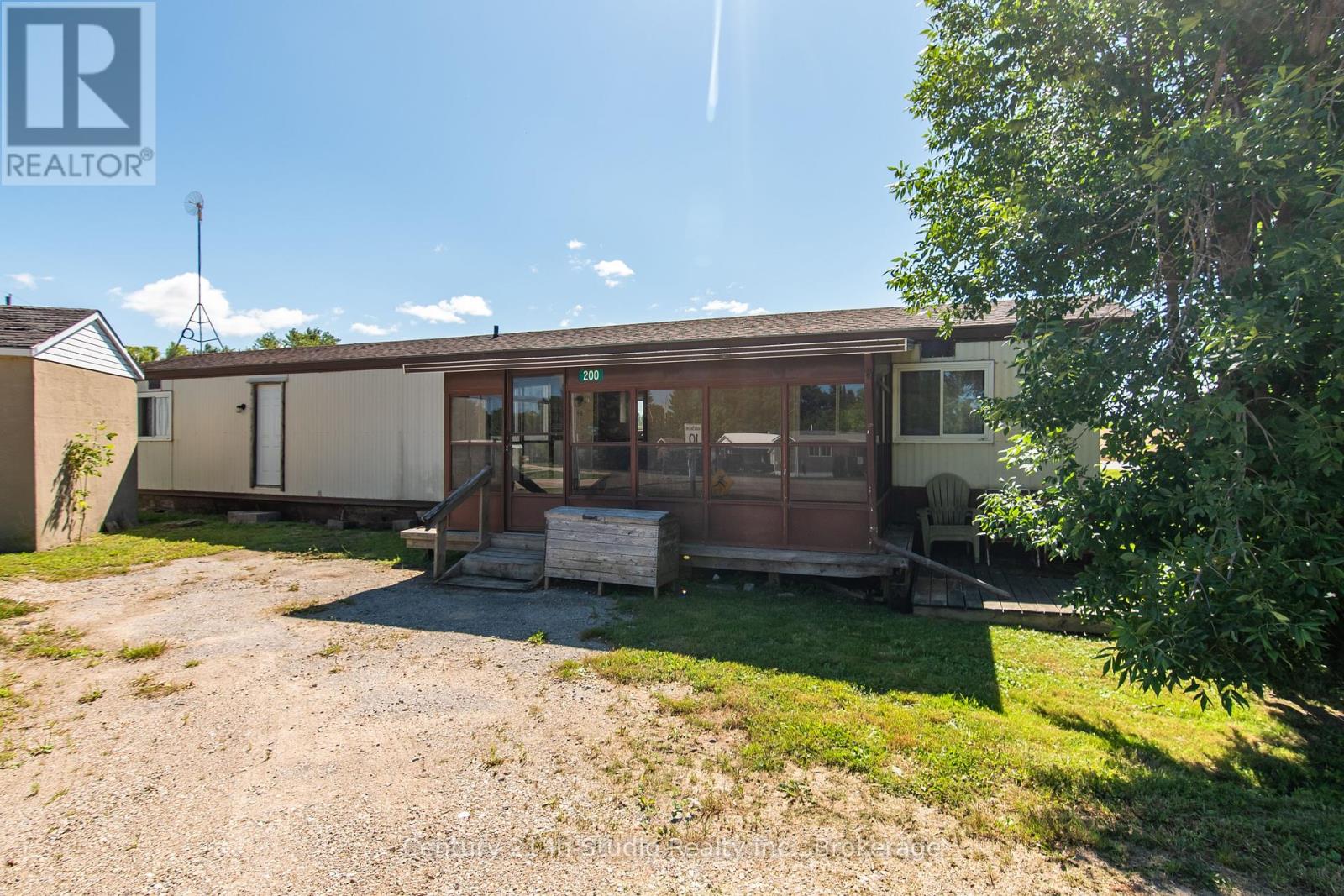 200 GRACE STREET E, Georgian Bluffs, Ontario