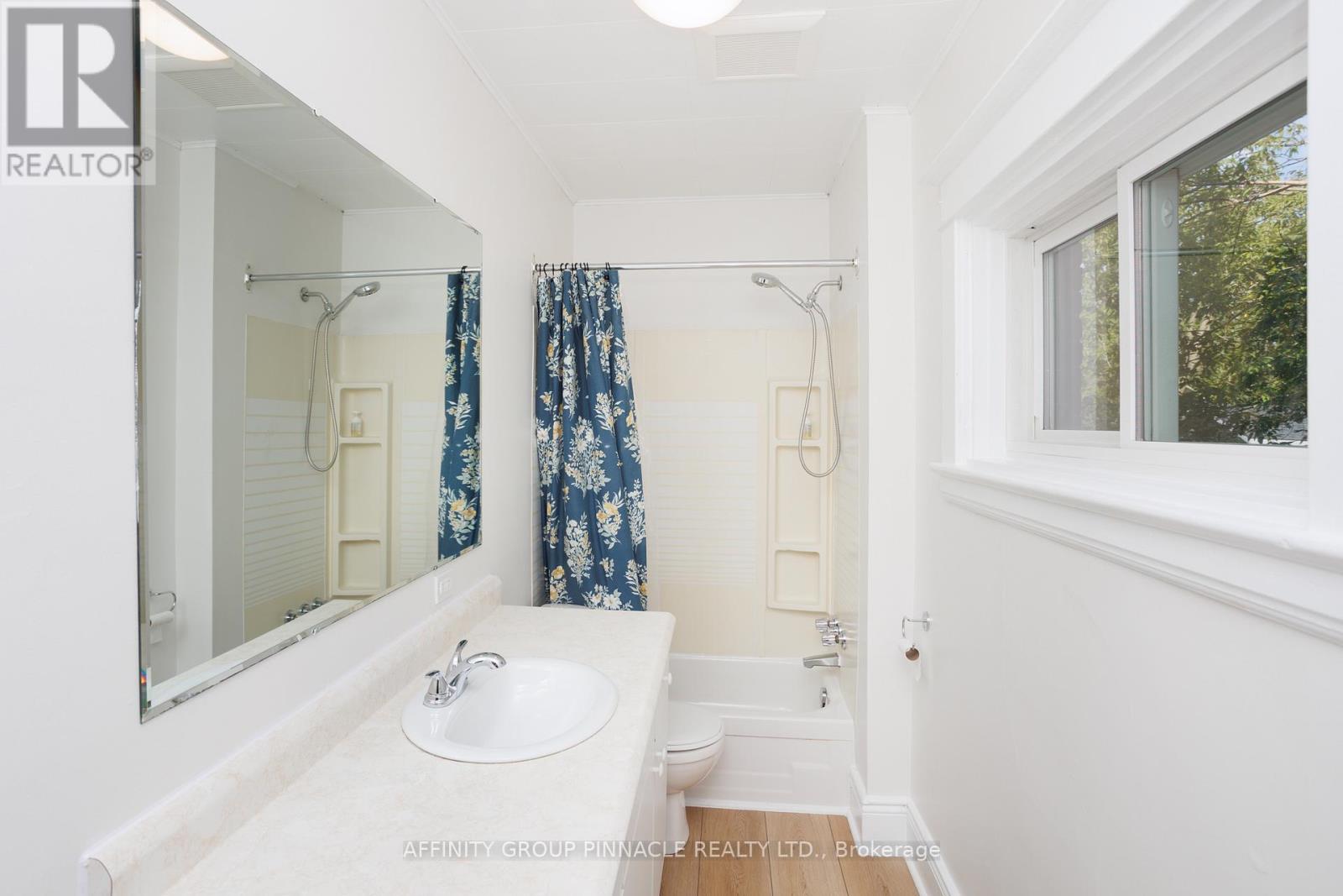 72 Melbourne Street W, Kawartha Lakes, Ontario  K9V 2T3 - Photo 13 - X12315800