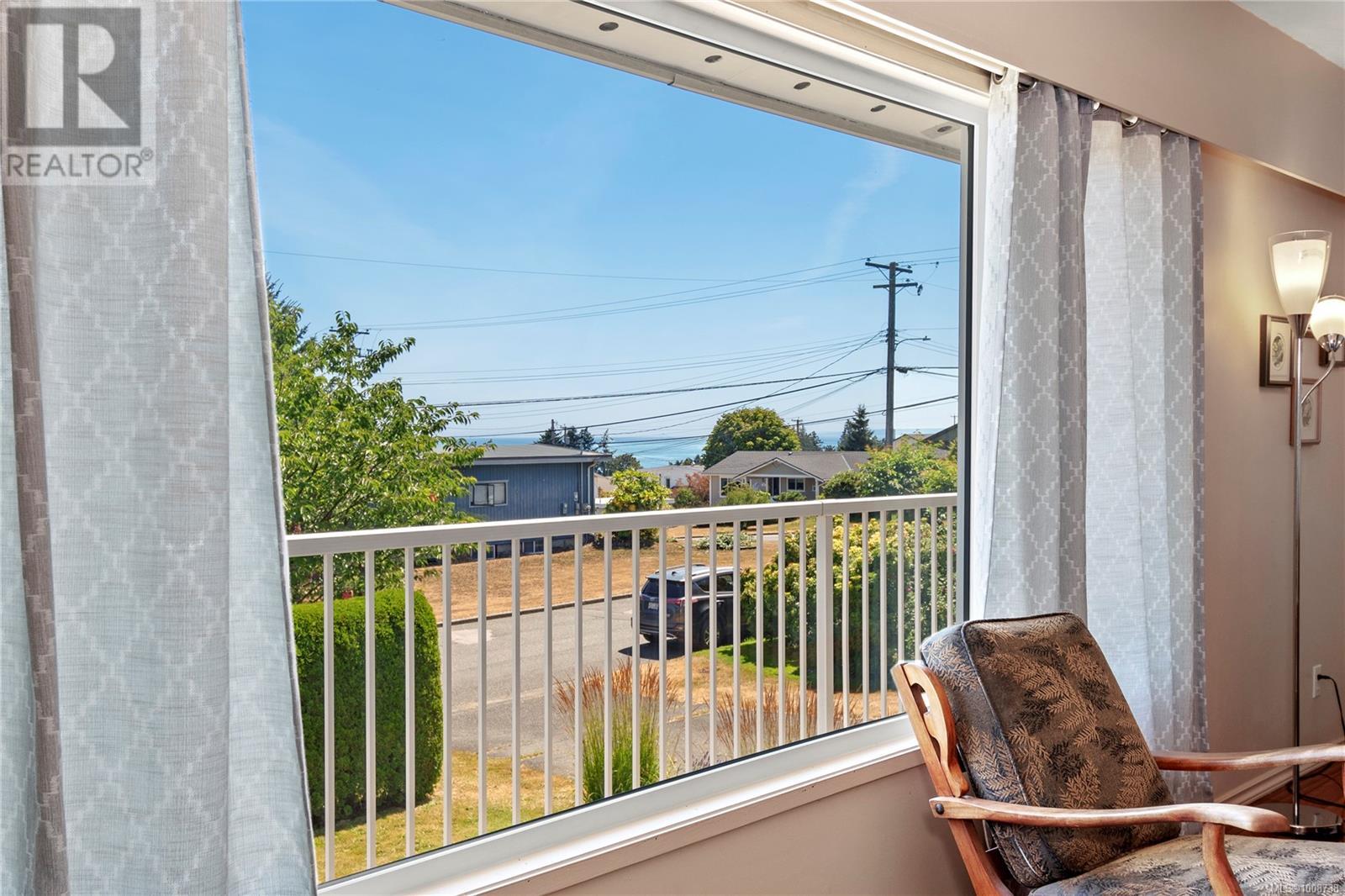 Property at 22 McLean St image 3