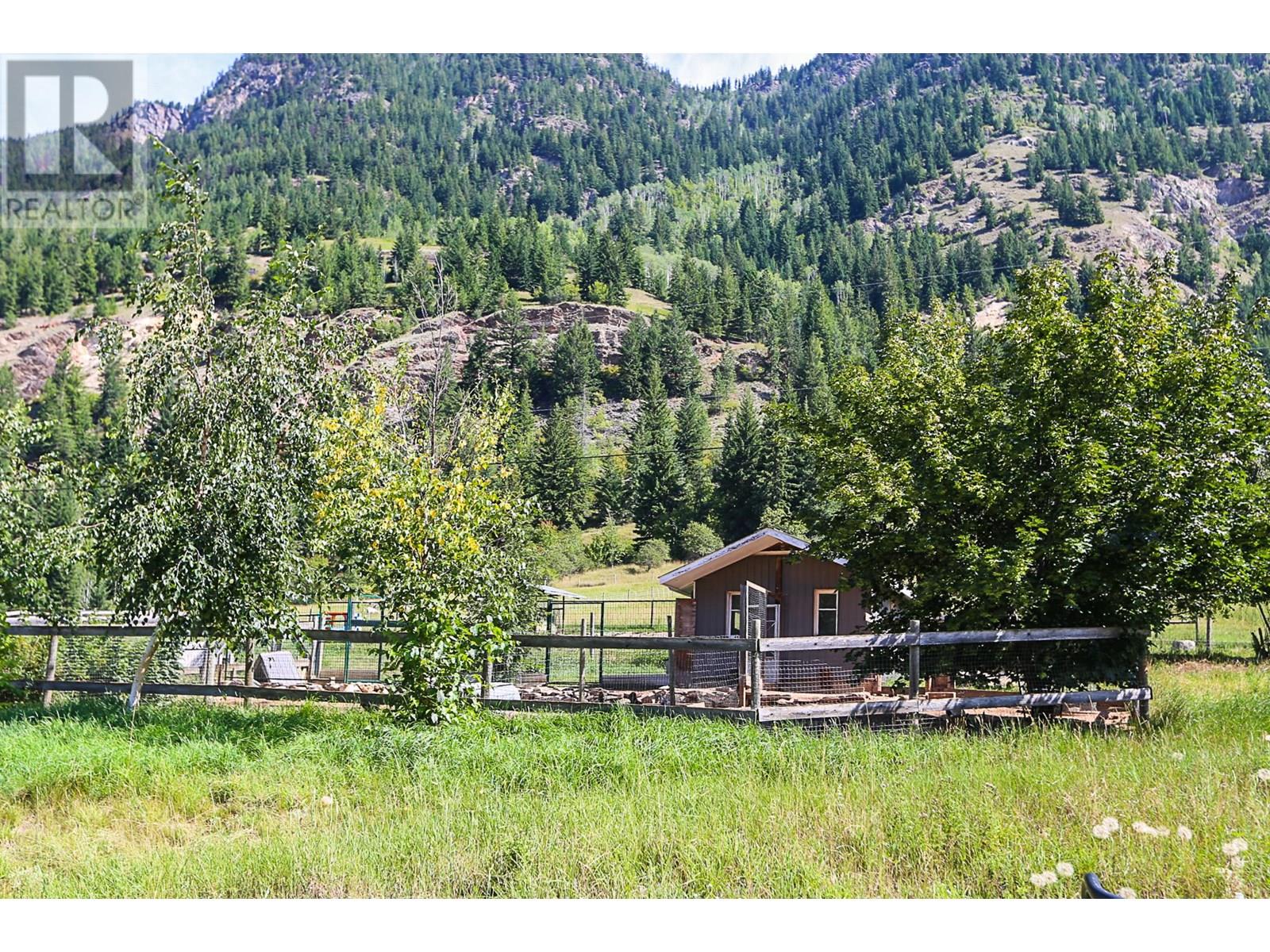 430 Agate Bay Road, Barriere, British Columbia  V0E 2E0 - Photo 12 - 10334166