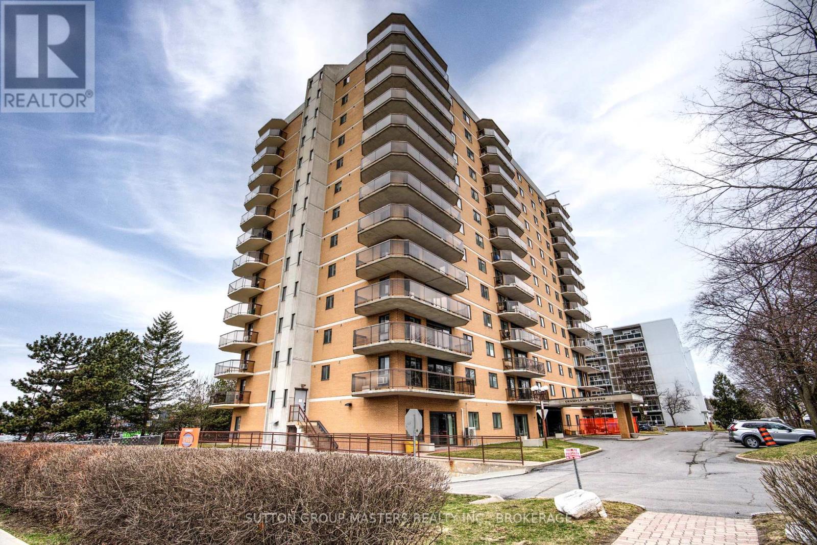 1004 - 257 Bath Road, Kingston, Ontario  K7M 7T3 - Photo 1 - X12315860