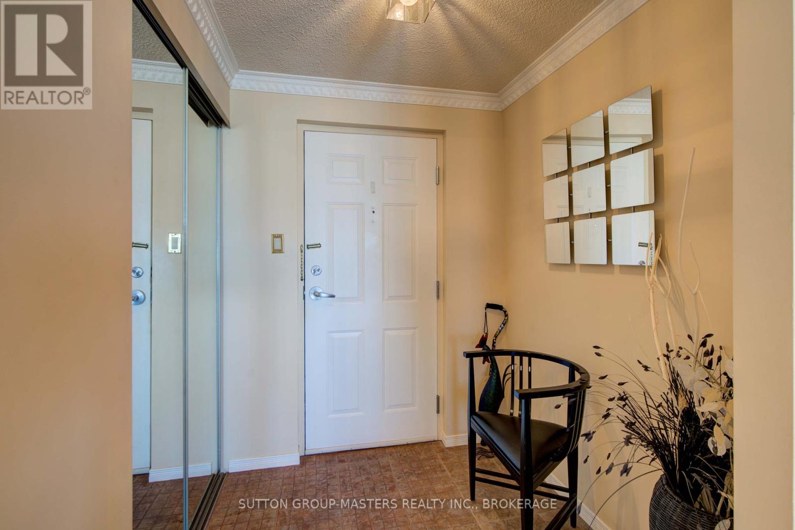 1004 - 257 Bath Road, Kingston, Ontario  K7M 7T3 - Photo 4 - X12315860
