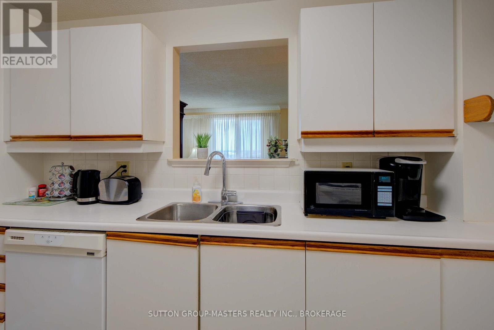 1004 - 257 Bath Road, Kingston, Ontario  K7M 7T3 - Photo 7 - X12315860