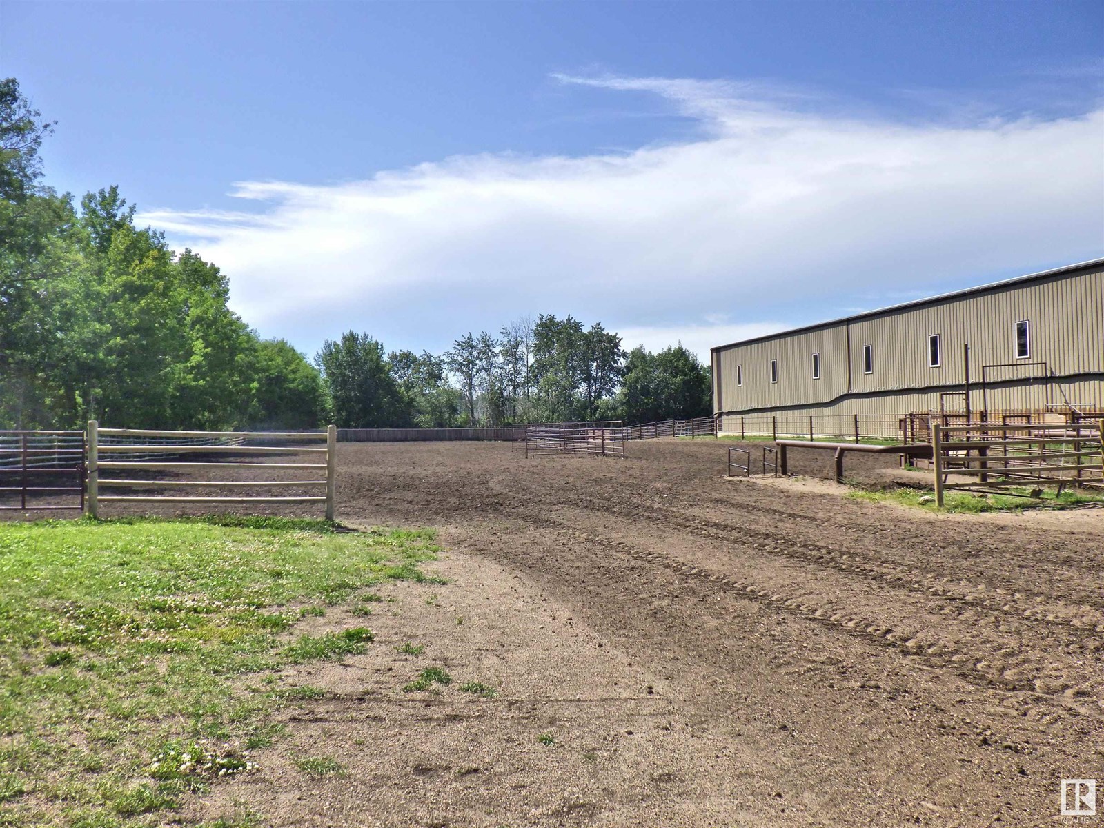 2310 Twp Road 554, Rural Lac Ste. Anne County, Alberta  T0E 1V0 - Photo 31 - E4446444