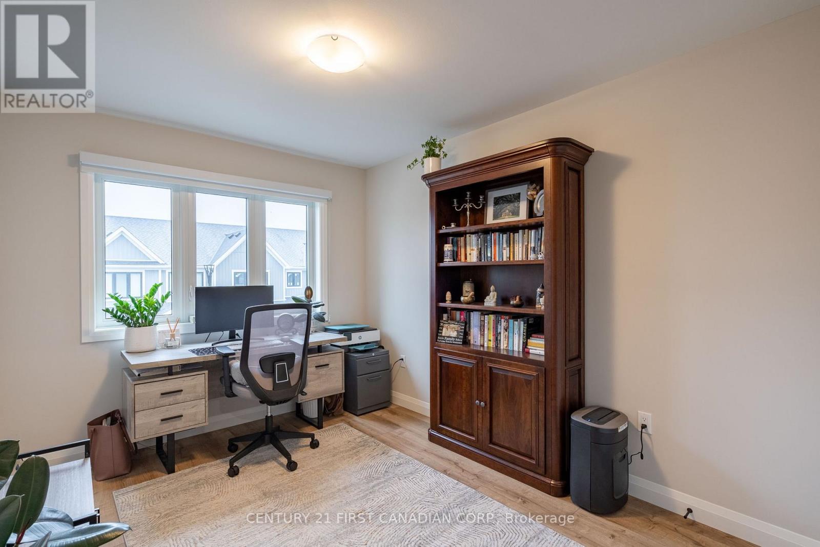 26 - 17 Nicholson Street, Lucan Biddulph, Ontario  N0M 2J0 - Photo 17 - X12315851