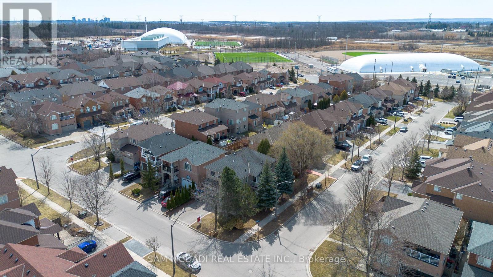 5494 Farmcote Drive, Mississauga, Ontario  L5M 6L5 - Photo 42 - W12315747
