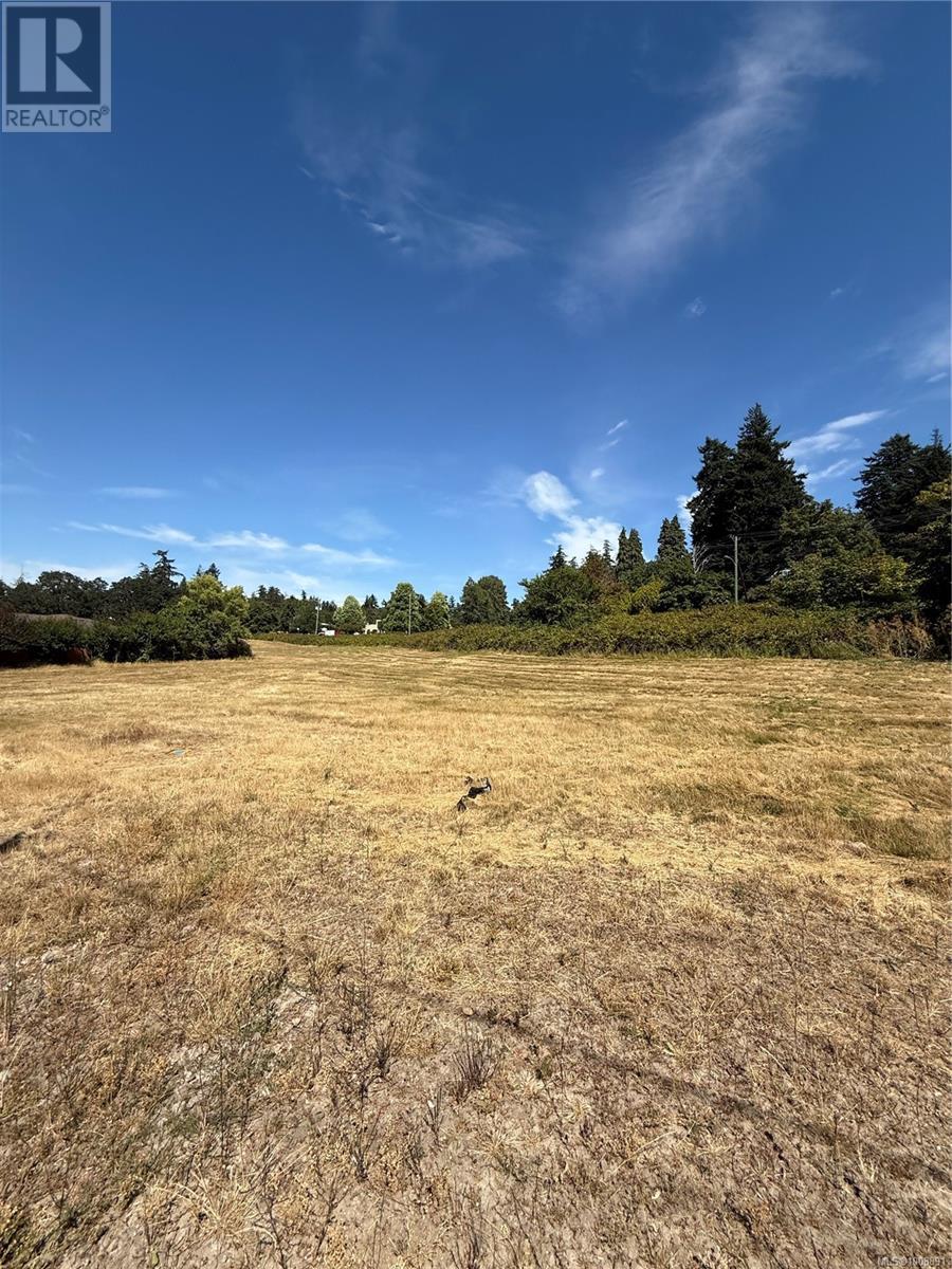 3876 Holland Ave, Saanich, British Columbia  V8K 5K1 - Photo 7 - 1008891