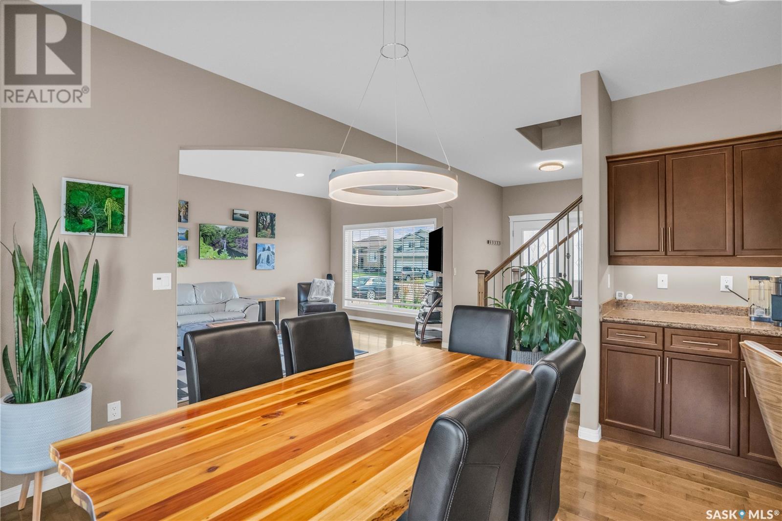 815 Columbia Way, Martensville, Saskatchewan  S0K 0A2 - Photo 12 - SK013974